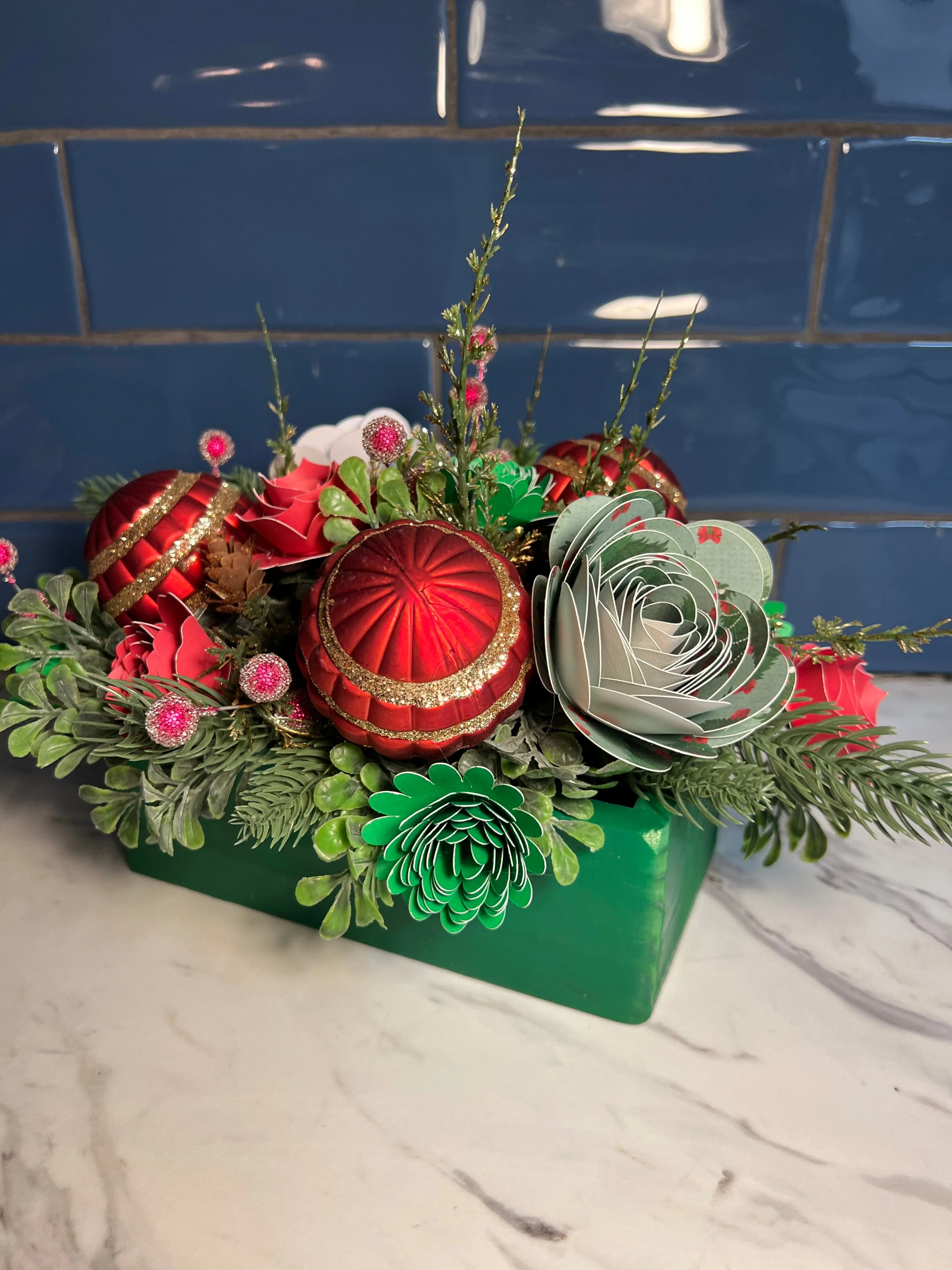 4x7 Christmas Arrangement 2