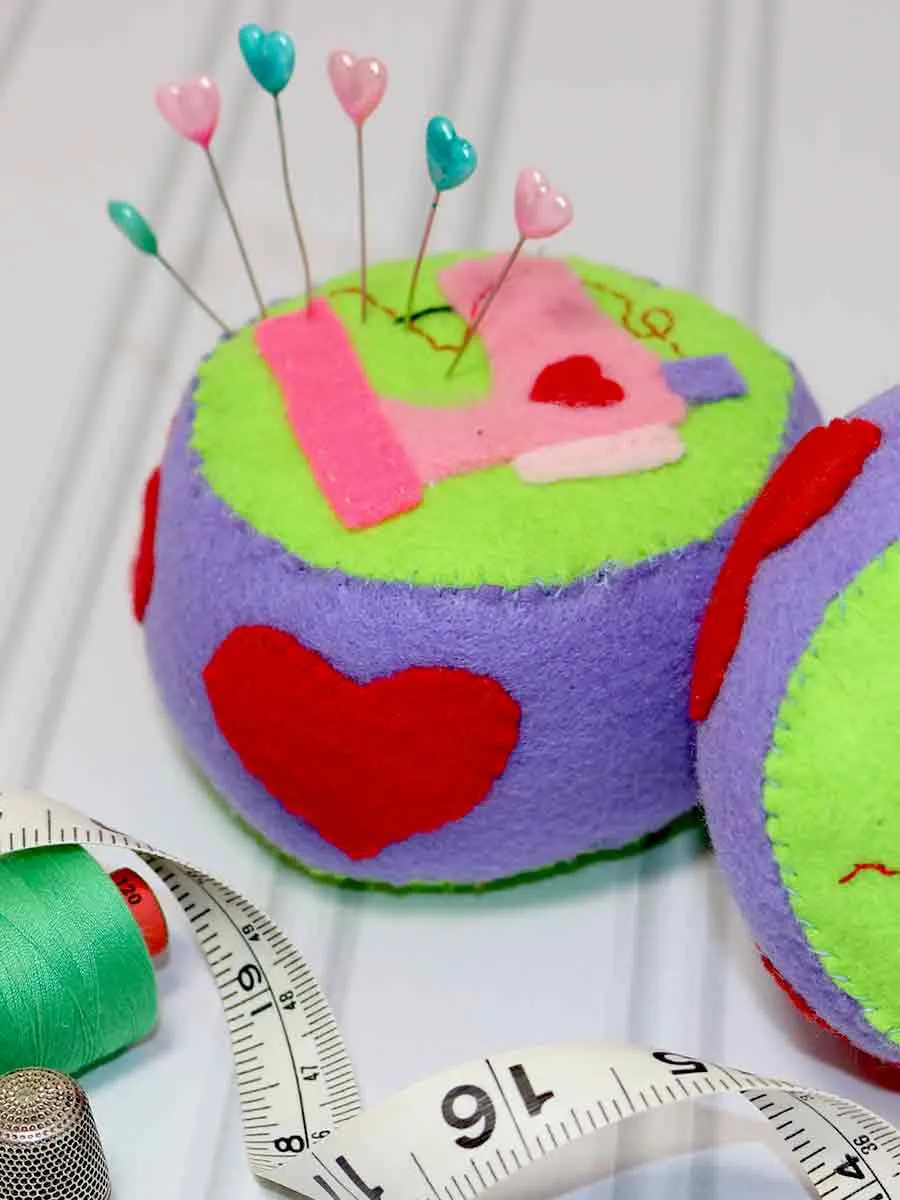 Free Sewing Pattern - VALENTINE Pincushion