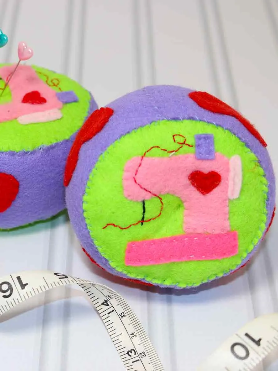 Free Sewing Pattern - VALENTINE Pincushion
