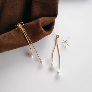 Ribbon Tie with Pearls Earrings