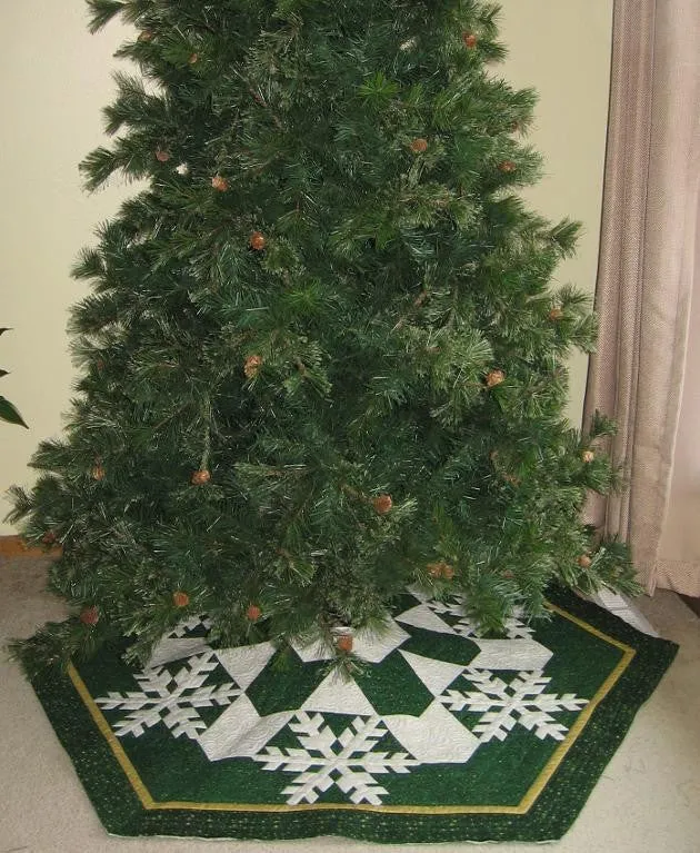 Snow Dreams Tree Skirt or Table Topper