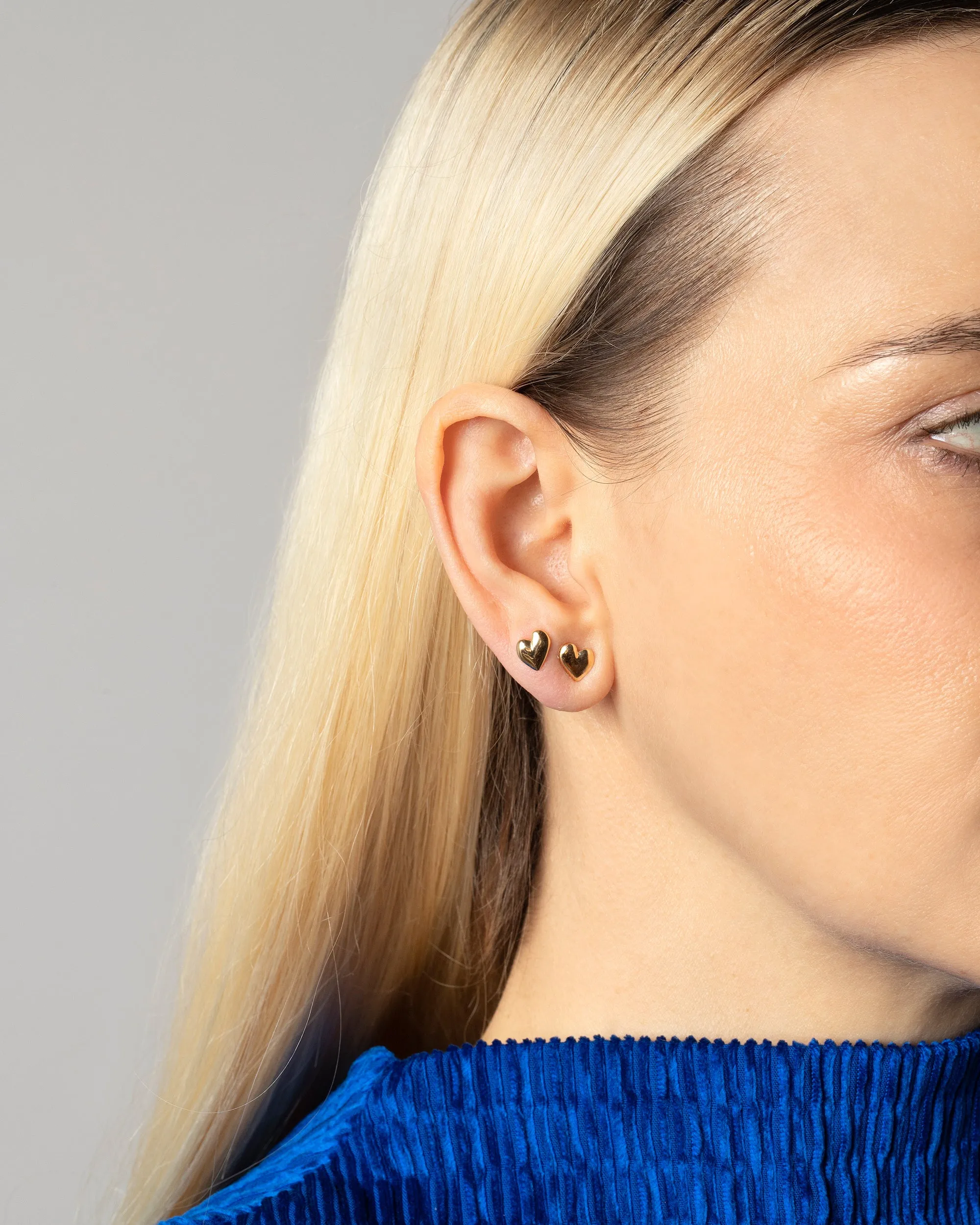 Thousand & One Night Heart Stud Earrings - Small